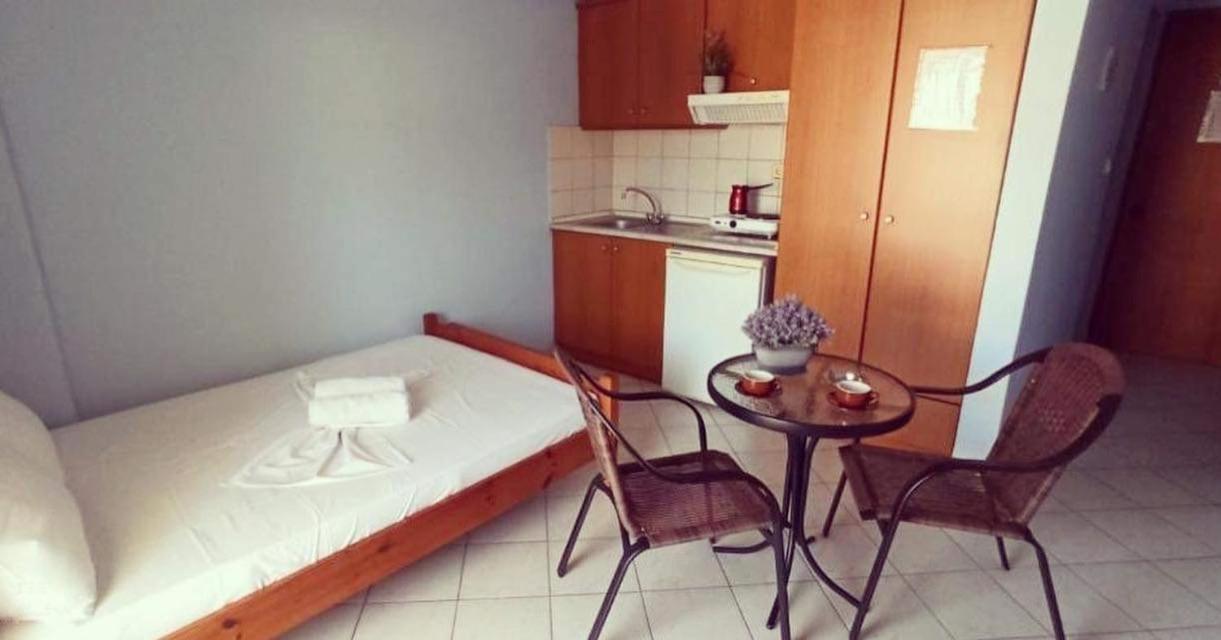Erato Hotell Leptokarya  Exteriör bild